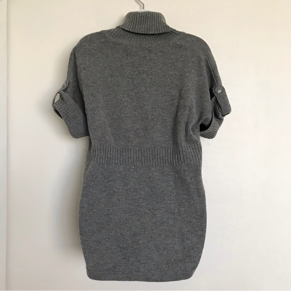 Logix Gray Short Sleeve Turtleneck Sweater Sz Small Lambswool Blend Button Sides - Picture 6 of 9